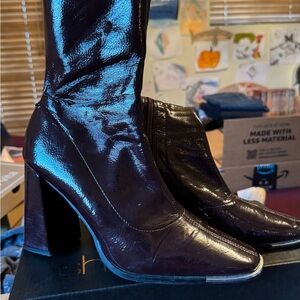 Elegant Black Women's Boots